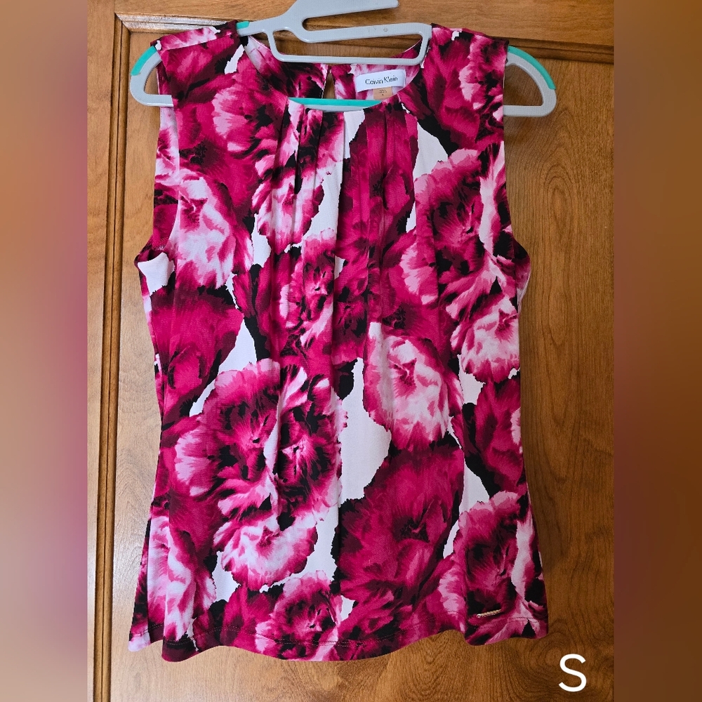 Calvin Klein Red and White Floral Blouse